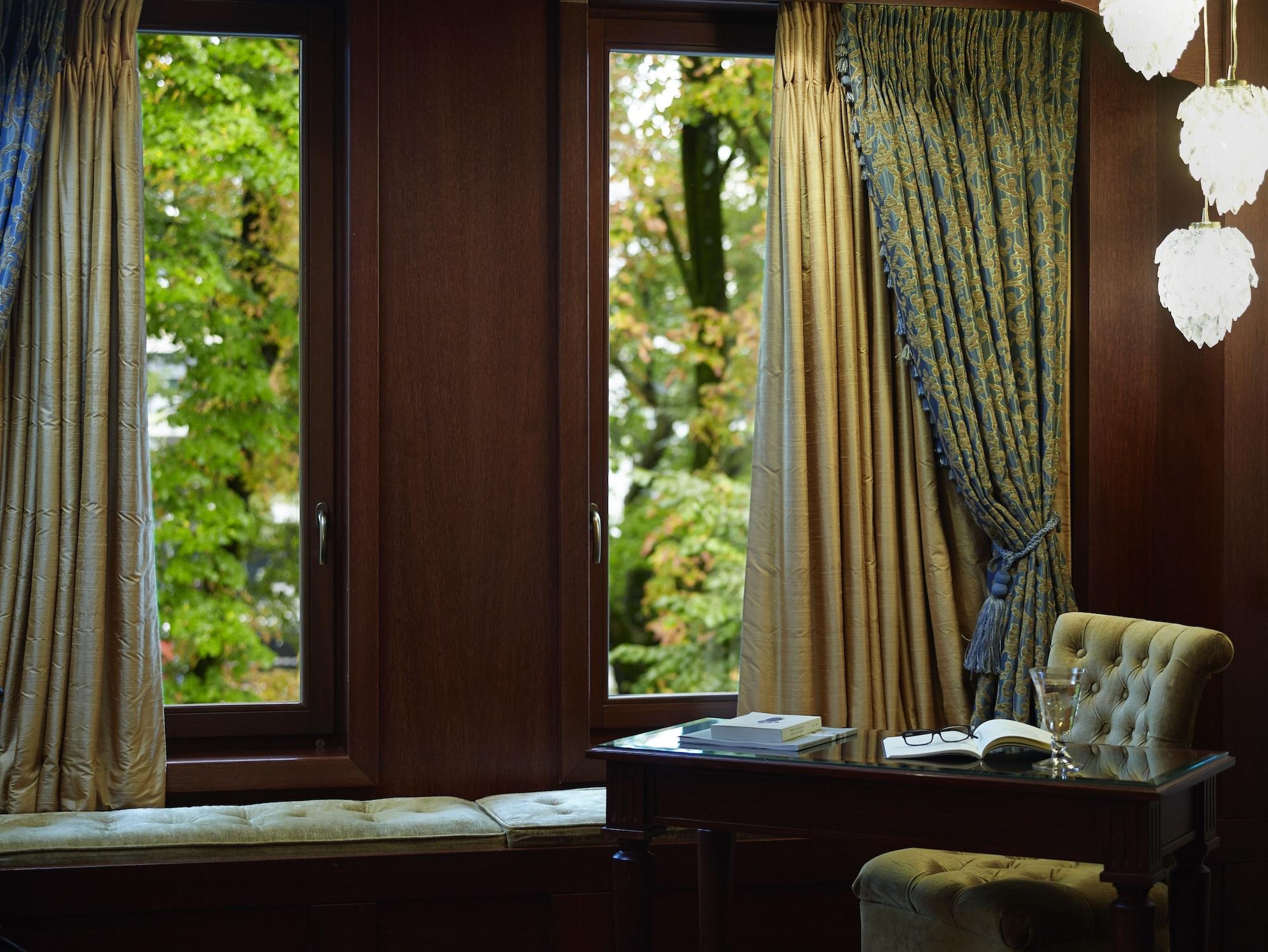 Grand Serai Congress And Spa Ioánnina Exteriér fotografie A room at the hotel