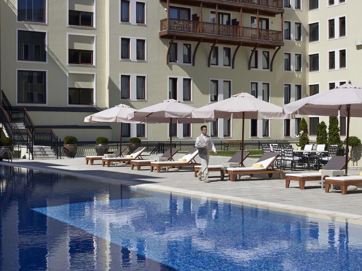 Grand Serai Congress And Spa Ioánnina Exteriér fotografie The hotel's pool